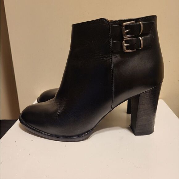 Madewell 1937 Black Leather Side Buckle Heeled Ankle Boots Size 7.5 Ret.$169 - Picture 2 of 8